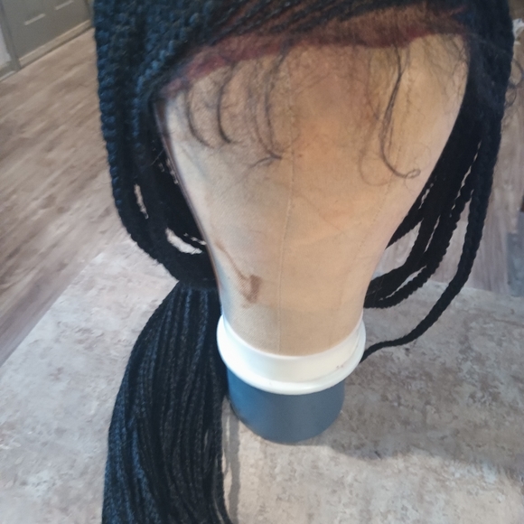 Wig - Picture 3 of 5